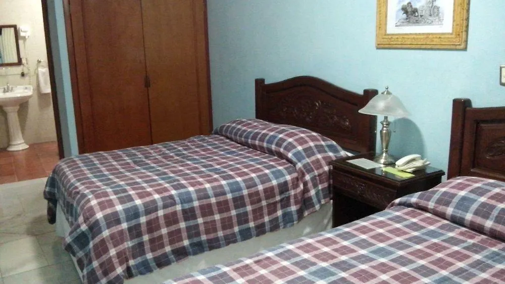 Avenida Cancún Hotel