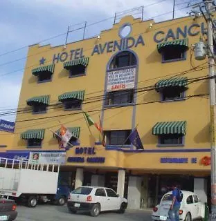 Avenida Cancún 2*,  México