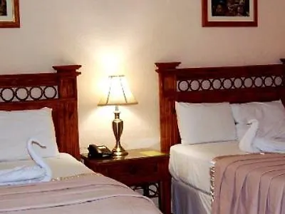 Avenida Cancun 2*,